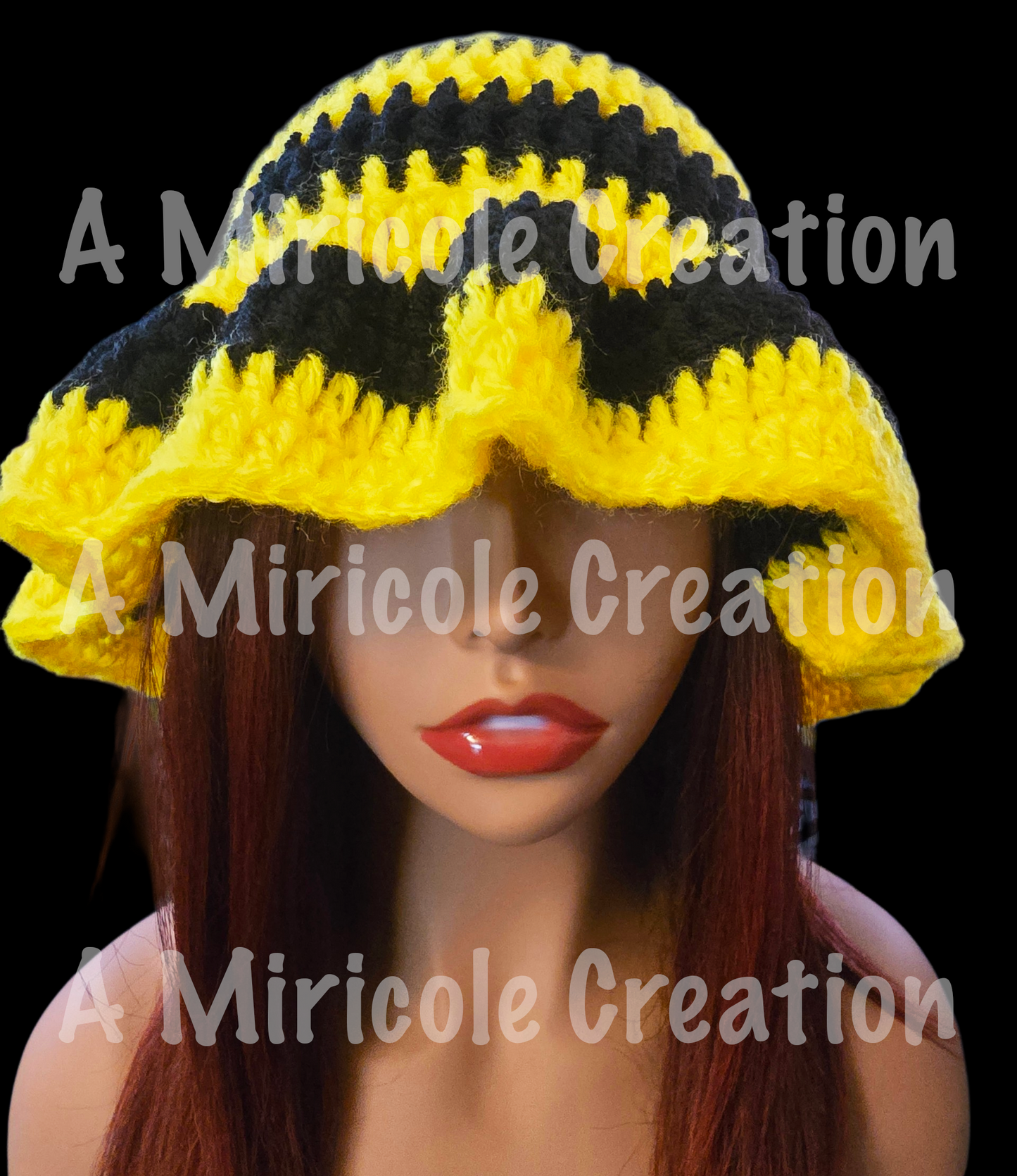 Bee Wavy Hat